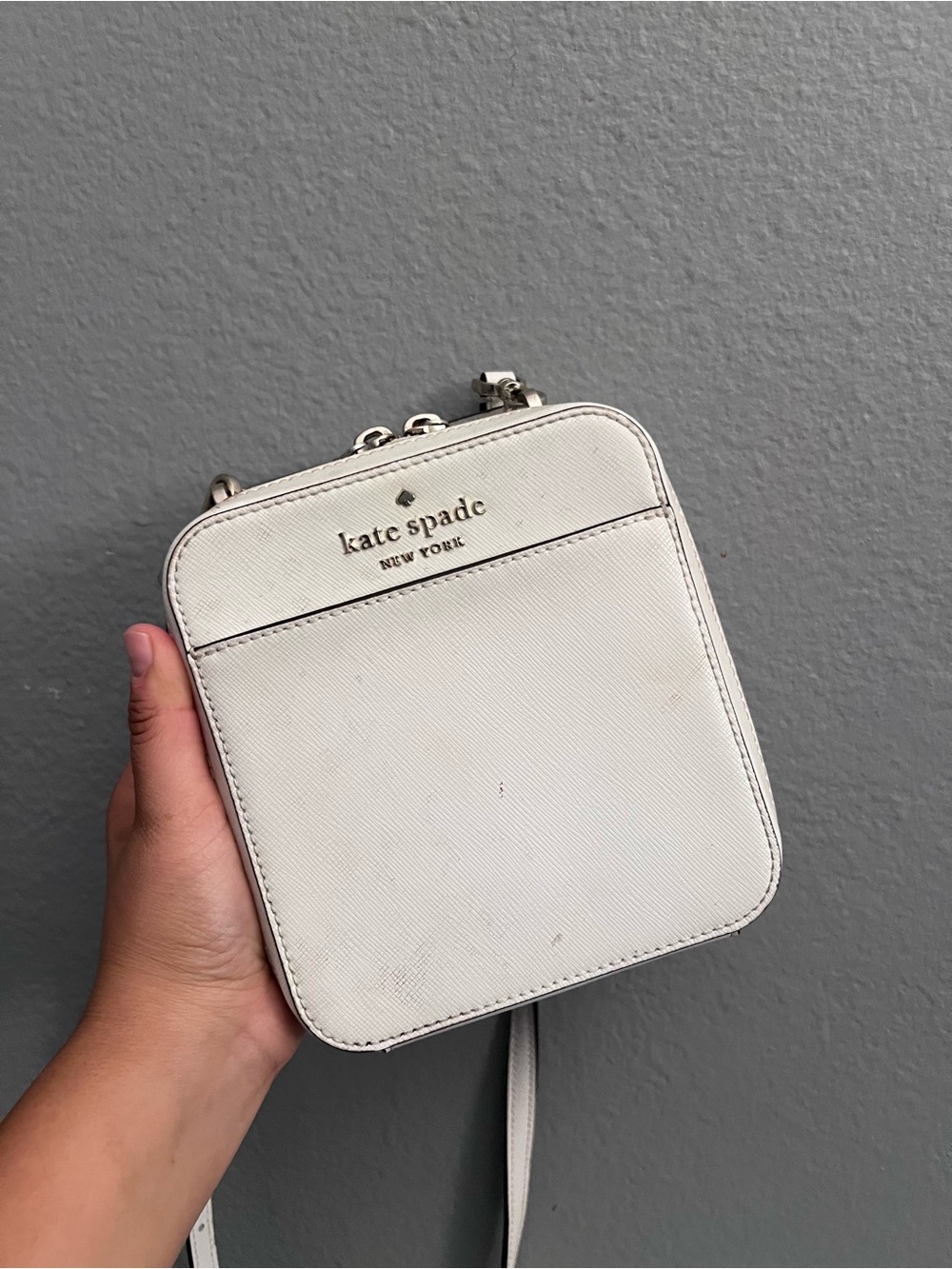 Kate Spade  Daisy Vanity Mini Crossbody Bag Parchment